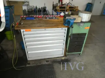 Stahl-Schrank HBM – kavel bij IVG, Velen