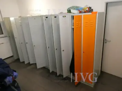 Posten Stahl-Spinde – kavel bij IVG, Velen