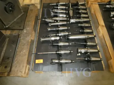 Posten Werkzeugaufnahmen SK50 – kavel bij IVG, Velen