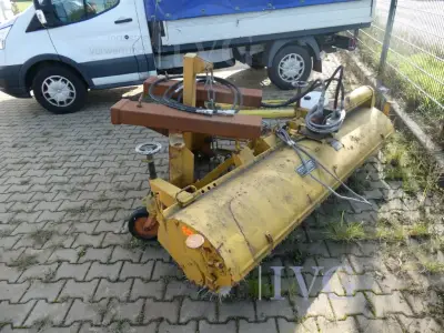 Anbau-Kehrbesen SCHMIDT VKS 14 – kavel bij IVG, Velen