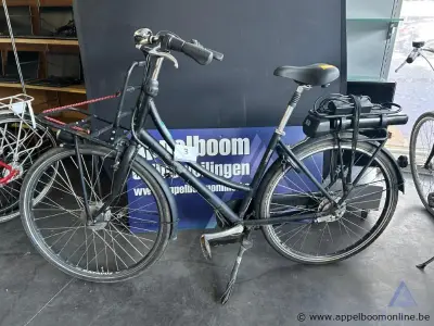 Elektrische fiets BATAVUS, met sleutel, nummer 702-279, lader aanwezig, werking niet gekend – kavel bij Appelboom