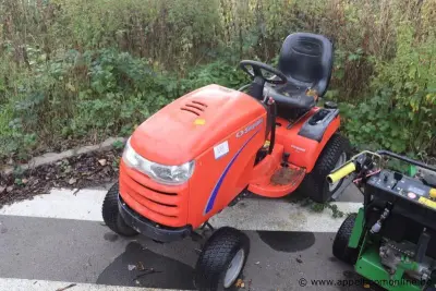 gazontrekker SIMPLICITY Conquest, 24Hp, werking niet gekend, mogelijks batterij plat – kavel bij Appelboom