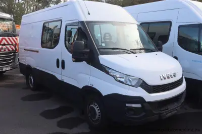 lichte vrachtwagen IVECO FD11C2C, datum 1ste inschr 7/12/2015, chassis nr ZCFC335A505065770, km-stand 51925, CNG, TTM 3500, schade rondom – kavel bij Appelboom