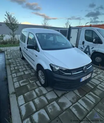 Stationwagen VOLKSWAGEN Caddy, WV2ZZZ2KZGX041068, 1e insch 2015-11-16, 73600km, 1395cm³, 81kW, aardgas (CNG), manueel, euro 6b, keuring tot 2026-11… – kavel bij Appelboom