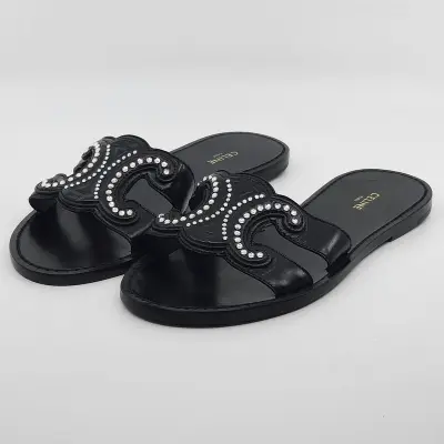 Paar slippers, maat 37, Celine, CP1214 – kavel bij Domeinen Roerende Zaken, Groningen