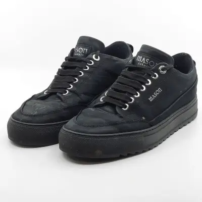 Paar sneakers, maat 41, Mason – kavel bij Domeinen Roerende Zaken, Groningen