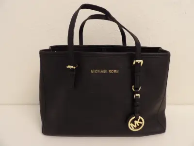 Michael Kors Quinn Medium East West Top Zip Tote – kavel bij De Kringwinkel, Leopoldsburg
