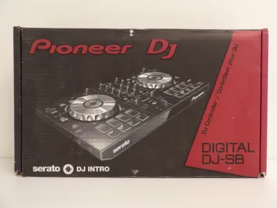Pioneer DJ DDJ-SB – kavel bij De Kringwinkel, Leopoldsburg