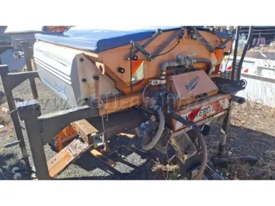 1 Streuautomat Kugelmann SDB180H80L195KHL/AVA01 mit Feuchtsalz – kavel bij Zoll-Auktion, Kempten (Allgäu)