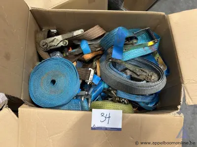 lot spanbanden met ratels – kavel bij Appelboom