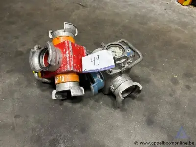 Drukbegrenzer AWG 70 dsp, met brandslangkoppelingen (type AP 10) en manometer – kavel bij Appelboom