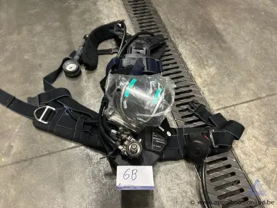 Ademluchttoestel DRÄGER PSS 100 Series, inclusief ademluchtmasker, serienummer BRRN-1806 – kavel bij Appelboom