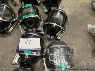 4x Ademluchtmasker DRÄGER Panorama Nova, met spanbeugel – kavel bij Appelboom
