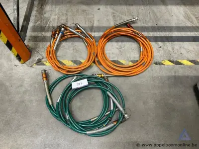 Lot hydraulische slangen – kavel bij Appelboom
