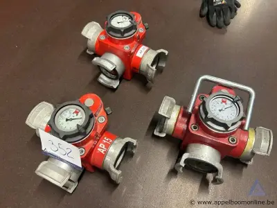 3 Drukbegrenzers met manometers – kavel bij Appelboom