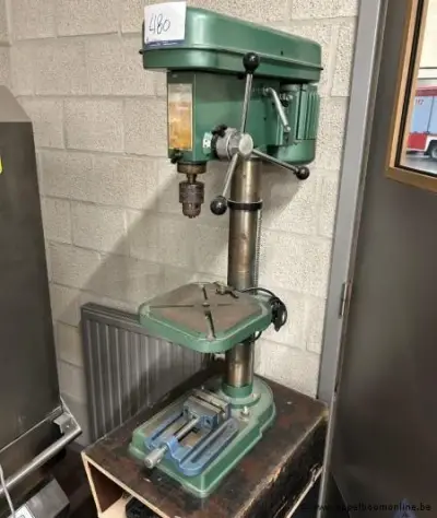 Kolomboormachine CONTEMAC CH-16, bouwjaar 1995, boorcapaciteit 20 mm, serienummer 009192. Werking niet gekend – kavel bij Appelboom