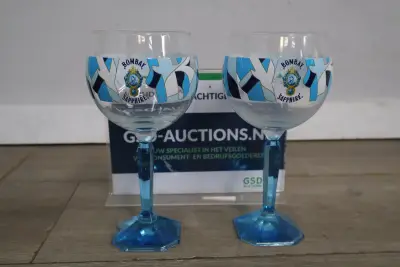 Set van 2 Bombay Sapphire glazen – kavel bij GSD Auctions, Zoeterwoude