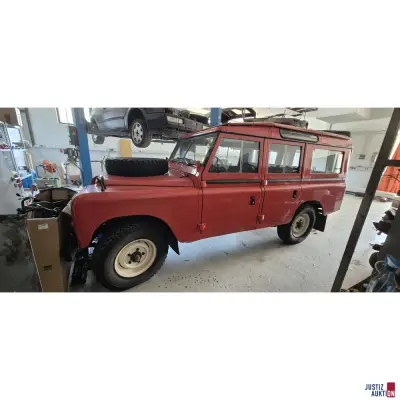 roter Landrover Serie III – kavel bij Justiz-Auktion, Rastatt