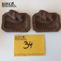Efel asbak gietijzer. 2 stuks – kavel bij BOPA Auctions, Ieper