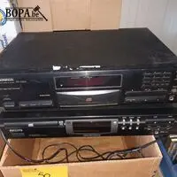 Cd player. 2 stuks – kavel bij BOPA Auctions, Ieper
