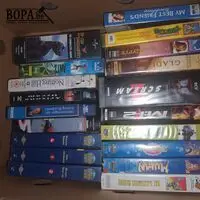 Video cassettes. 19 stuks – kavel bij BOPA Auctions, Ieper