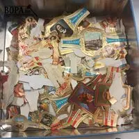 Sigarenbandjes. 1 doos – kavel bij BOPA Auctions, Ieper