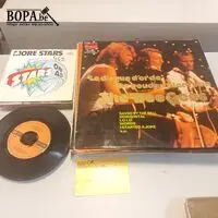 Muziek Lp’s en singles. 25 stuks – kavel bij BOPA Auctions, Ieper