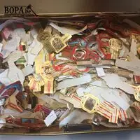 Sigarenbandjes. 1 doos – kavel bij BOPA Auctions, Ieper