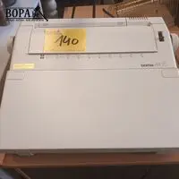 Elektrische typemachine Brother AX-15 – kavel bij BOPA Auctions, Ieper