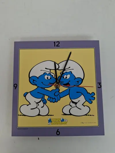 Zeldzame Vintage "De Smurfen" Wandklok – Démons & Merveilles (1996) – Inclusief Originele Doos! – kavel bij De Kringwinkel, Waardamme