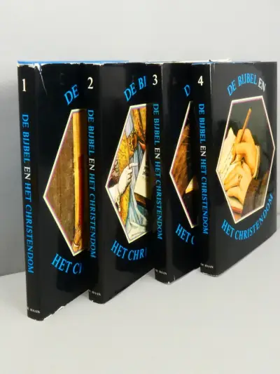 Collectie van 4 delen boeken De Bijbel en het Christendom – kavel bij De Kringwinkel, Diest
