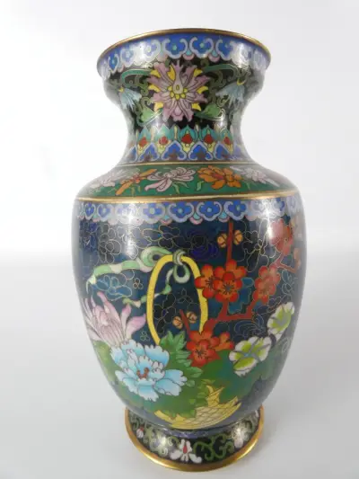 Vintage Chinese cloisonnévaas – kavel bij De Kringwinkel, Heverlee