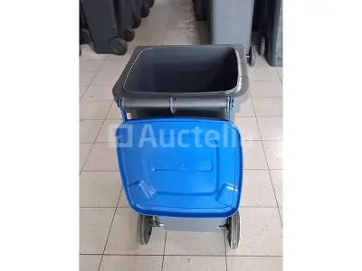 3 plastic bakken van 100 liter – kavel bij Auctelia, Charleroi