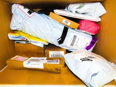 Verloren Postpakketten & Retour Postpakketten – kavel bij Auctim