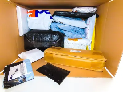 Verloren Postpakketten & Retour Postpakketten – kavel bij Auctim