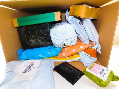 Verloren Postpakketten & Retour Postpakketten – kavel bij Auctim
