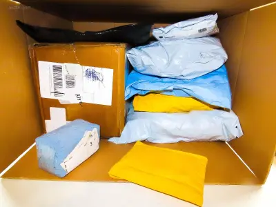 Verloren Postpakketten & Retour Postpakketten – kavel bij Auctim