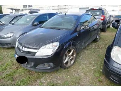 1 Opel Astra Twin Top Cabrio / Bastlerfahrzeug – kavel bij Zoll-Auktion, Wandlitz