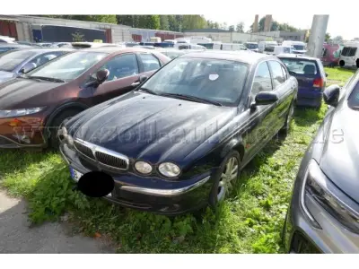 1 Jaguar X-Type 2.5 – kavel bij Zoll-Auktion, Wandlitz
