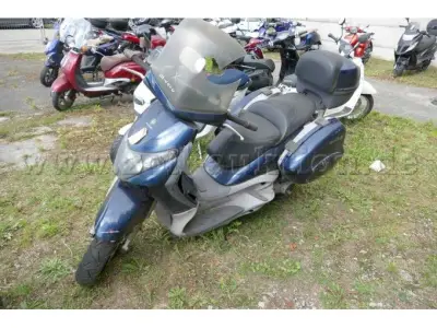 1 Krad Piaggio Beverly 125 / Bastlerfahrzeug – kavel bij Zoll-Auktion, Wandlitz