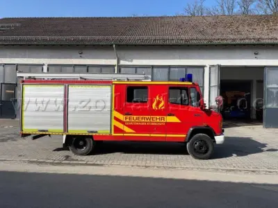 1 Löschgruppenfahrzeug LF 8 Daimler-Benz, Typ 711 D – kavel bij Zoll-Auktion, Reichshof