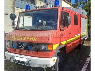 1 Feuerwehrfahrzeug Löschfahrzeug 8/6 auf Daimler Benz 814 D – kavel bij Zoll-Auktion, Limburg