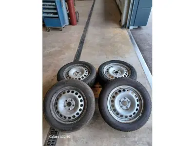 4 Kompletträder 205/60 R 16 96H (2 Maxxis Premita, 2 Laufen Fit) – kavel bij Zoll-Auktion, Westendorf