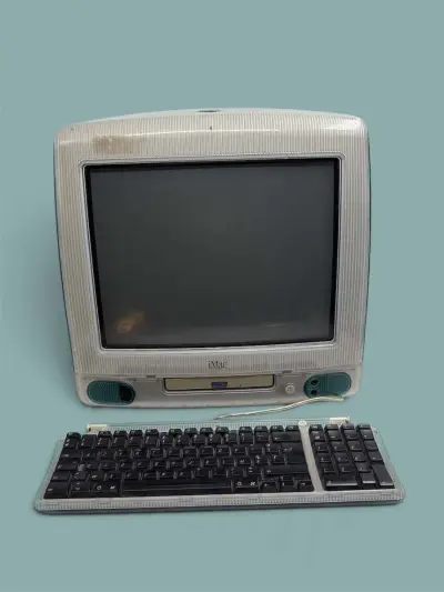 Werkende Apple iMac G3/233 Bondi Blue (1998) + Toetsenbord – kavel bij De Kringwinkel, Gent