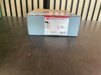 MKT B 12-105-120/200 VZ Doorsteekankers – 25 Stuks – kavel bij XL Auctions
