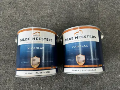 2x Gilde Meesters 2,5L vloerlak blank/zijdeglans – kavel bij XL Auctions