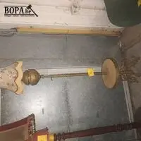 Staande lamp – kavel bij BOPA Auctions, Ieper