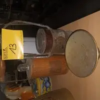 Schaal, lamp en dekselpot – kavel bij BOPA Auctions, Ieper