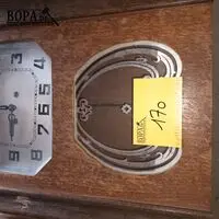 Muurklok – kavel bij BOPA Auctions, Ieper