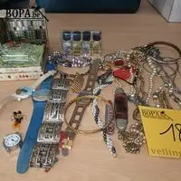 Juwelen, horloges en parfum – kavel bij BOPA Auctions, Ieper